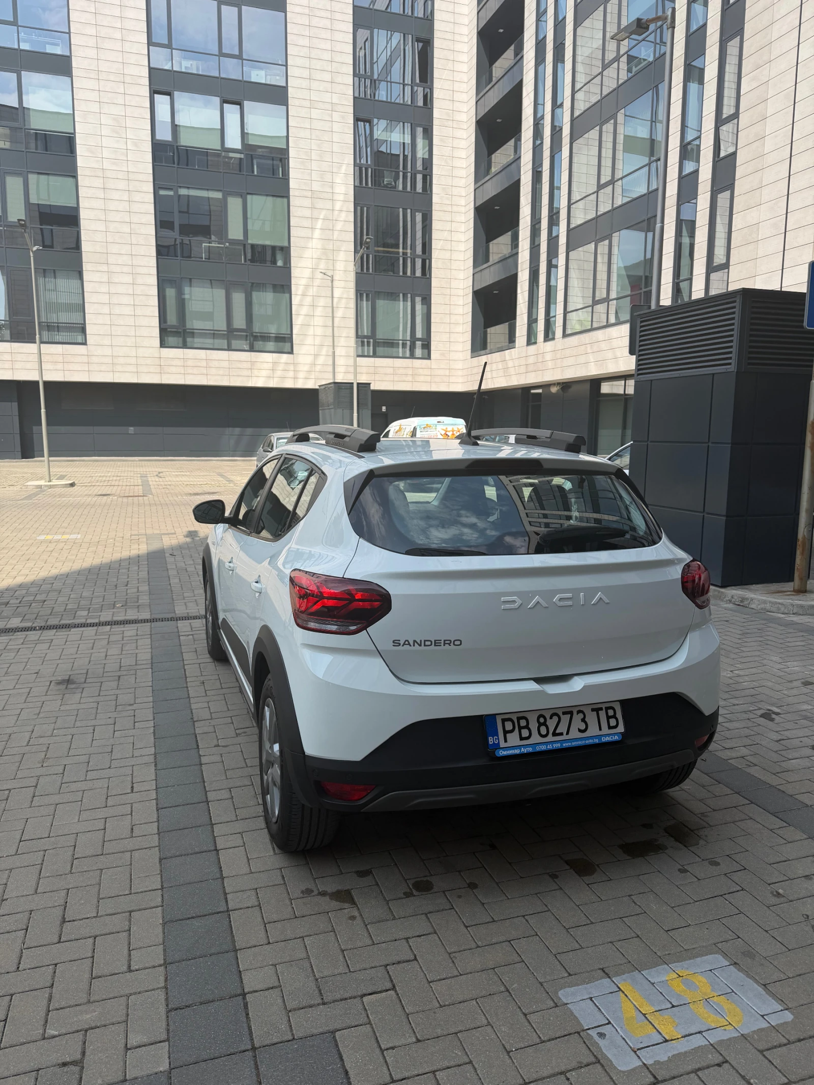 Dacia Sandero Stepway, снимка 9 - Автомобили и джипове - 55067598
