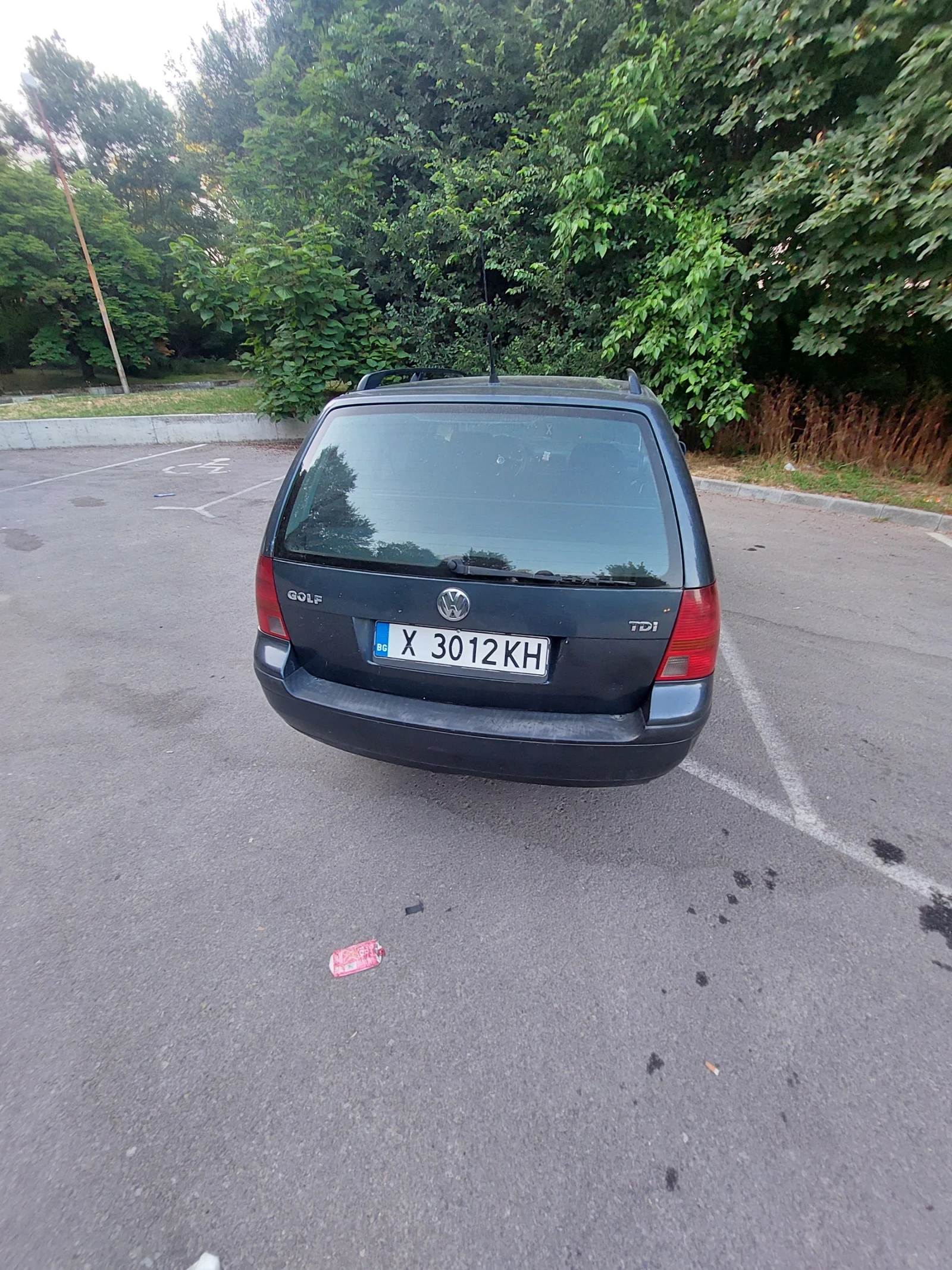VW Golf 1.9тди, снимка 2 - Автомобили и джипове - 55155392