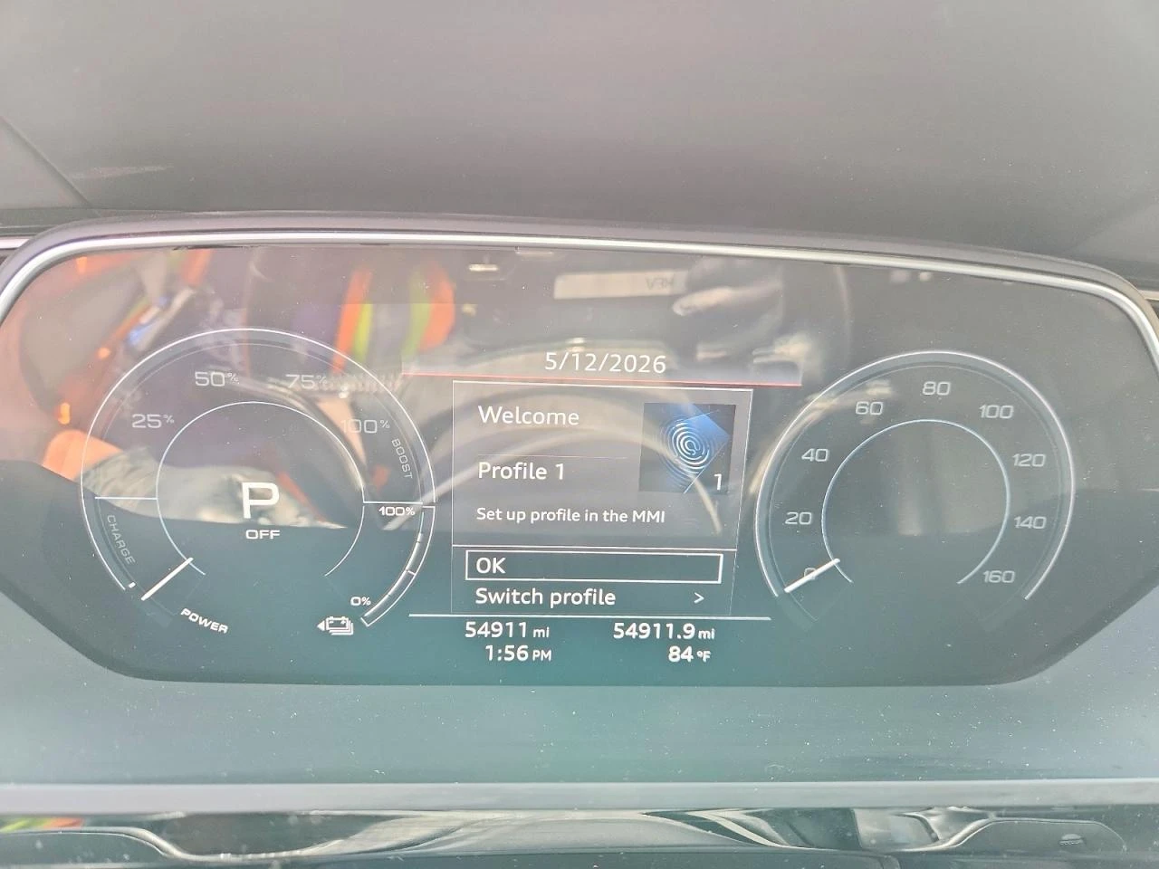 Audi E-Tron Prestige, снимка 9 - Автомобили и джипове - 55140037