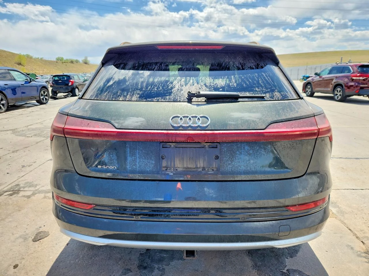 Audi E-Tron Prestige, снимка 6 - Автомобили и джипове - 55140037