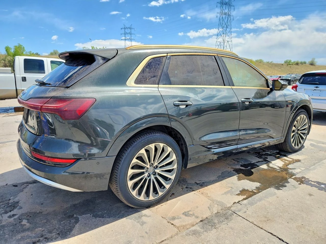 Audi E-Tron Prestige, снимка 3 - Автомобили и джипове - 55140037