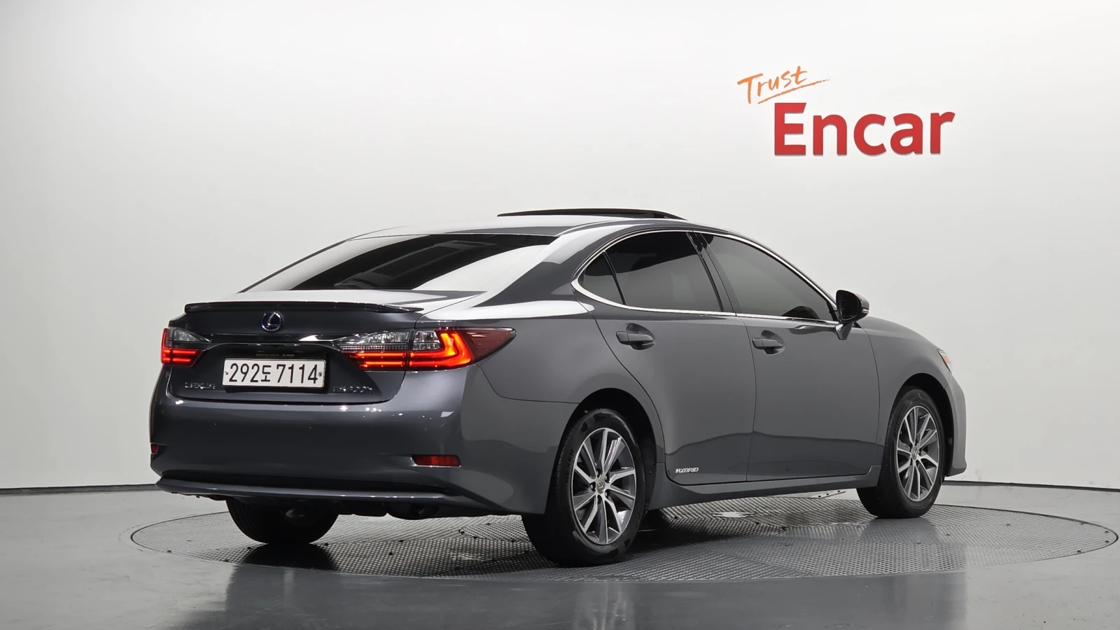 Lexus ES ЛЮК* КРАЙНА ЦЕНА, снимка 2 - Автомобили и джипове - 55378542