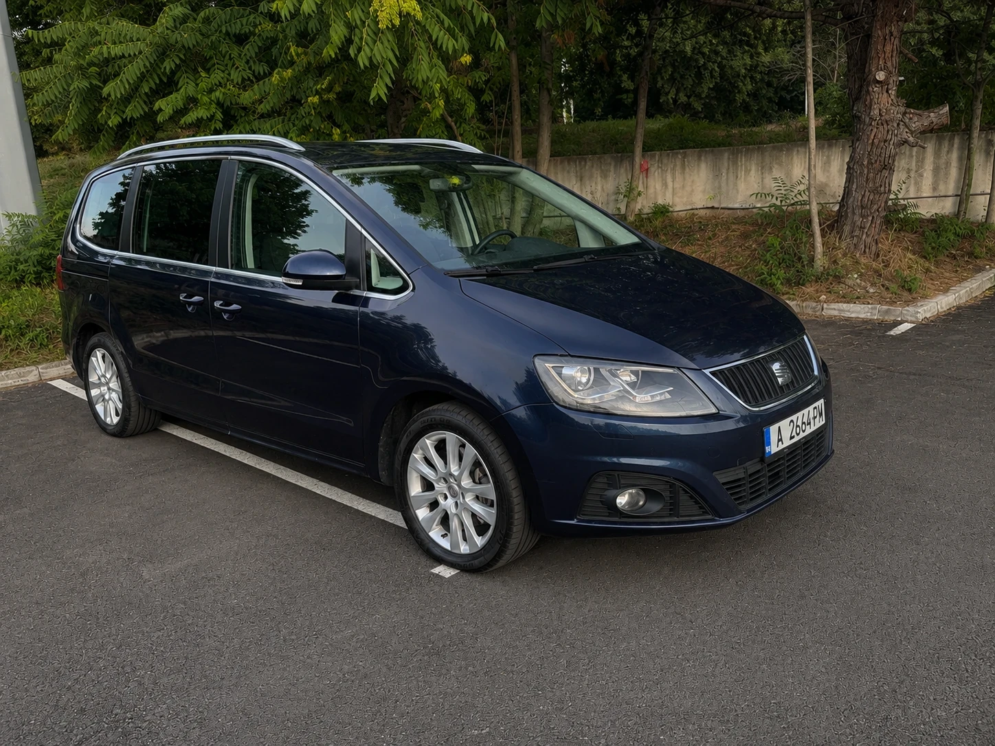 Seat Alhambra, снимка 3 - Автомобили и джипове - 55618920