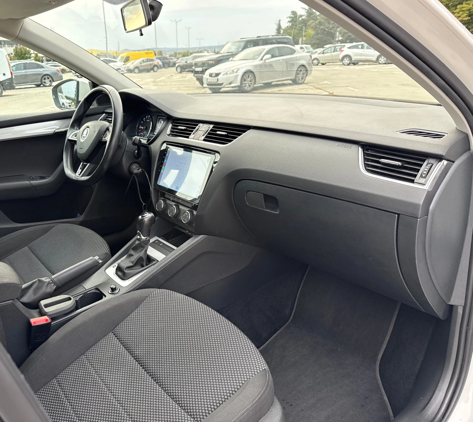 Skoda Octavia 2.0///150p.s///Android Auto///CARPLAY///, снимка 10 - Автомобили и джипове - 56273671
