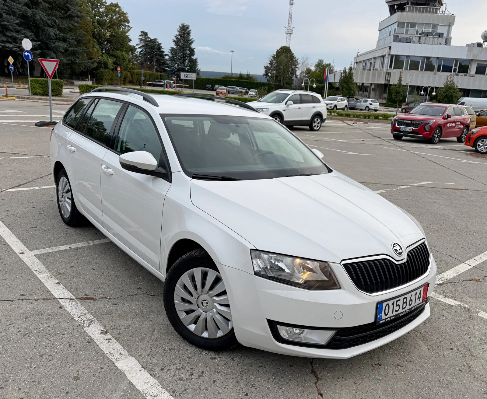 Skoda Octavia 2.0///150p.s///Android Auto///CARPLAY///, снимка 2 - Автомобили и джипове - 56273671