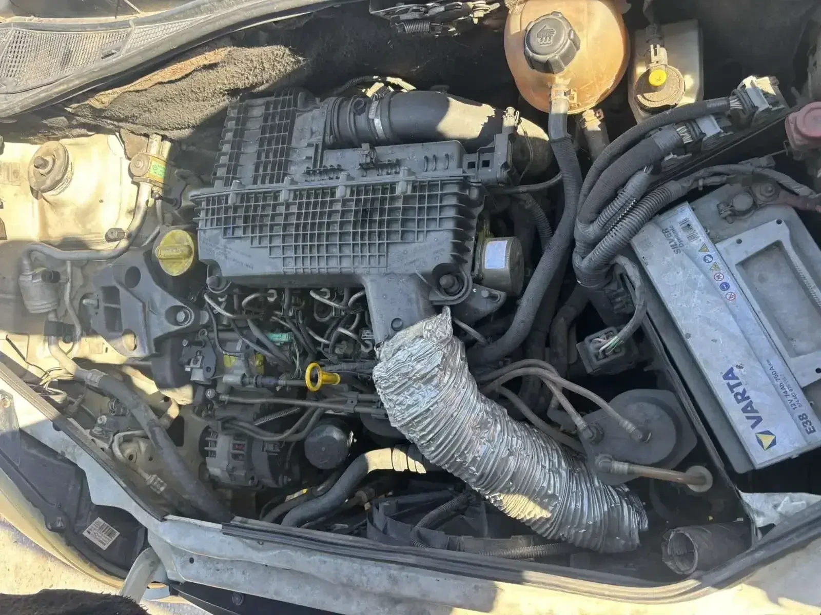 Renault Kangoo 1.5 d, снимка 8 - Автомобили и джипове - 56565218