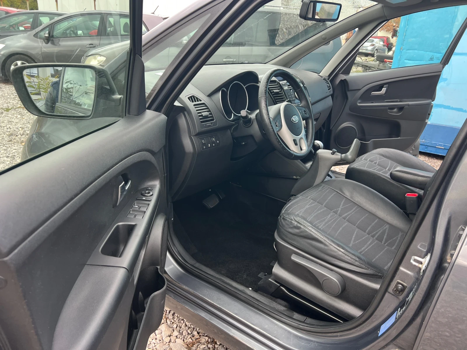 Kia Venga 1.6i Avtomatik  | Mobile.bg � ����������� 4