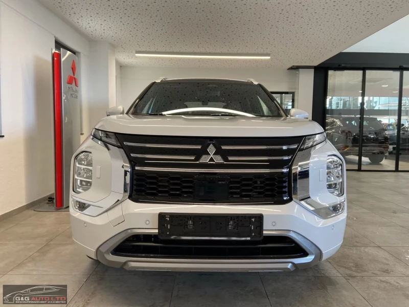 Mitsubishi Outlander 2.4PHEV/306HP/TOP/PANO/360/HUD/MEMO/YAMAHA/666g, снимка 2 - Автомобили и джипове - 52739841