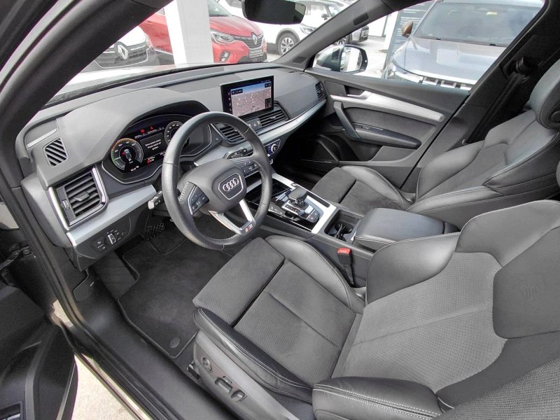 Audi Q5 55 TFSI E S-Line, снимка 12 - Автомобили и джипове - 53455938