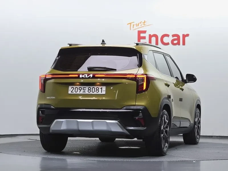 Kia Seltos .6 Turbo 2Wd Signature, снимка 4 - Автомобили и джипове - 55559981