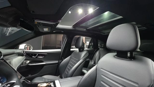 Mercedes-Benz GLC GLC300 4MATIC AMG Line | HUD | 360  камера, снимка 7 - Автомобили и джипове - 55664177