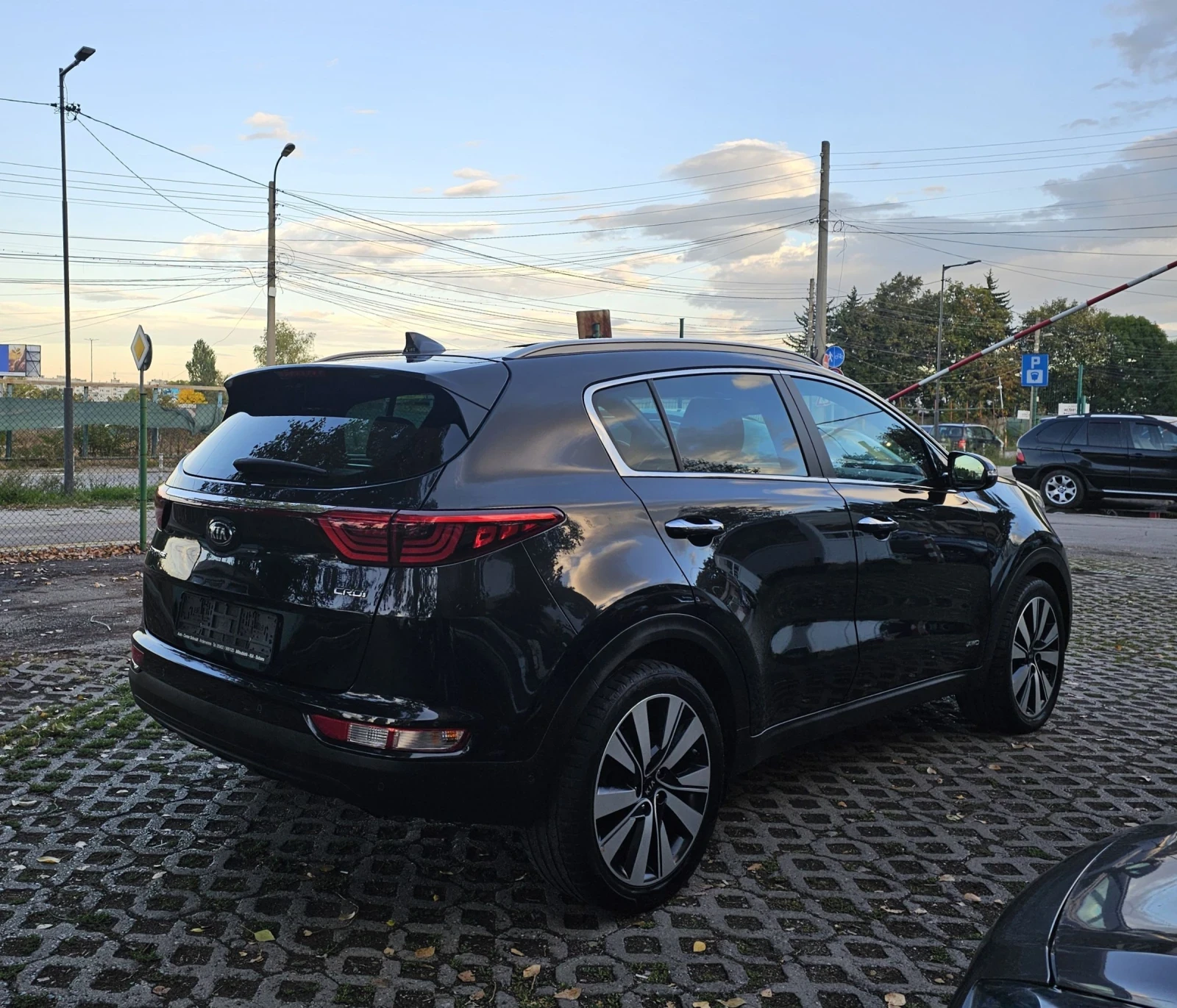 Kia Sportage 2.0CRDI 4WD Platinum Edition JBL Обслужен  - изображение 5