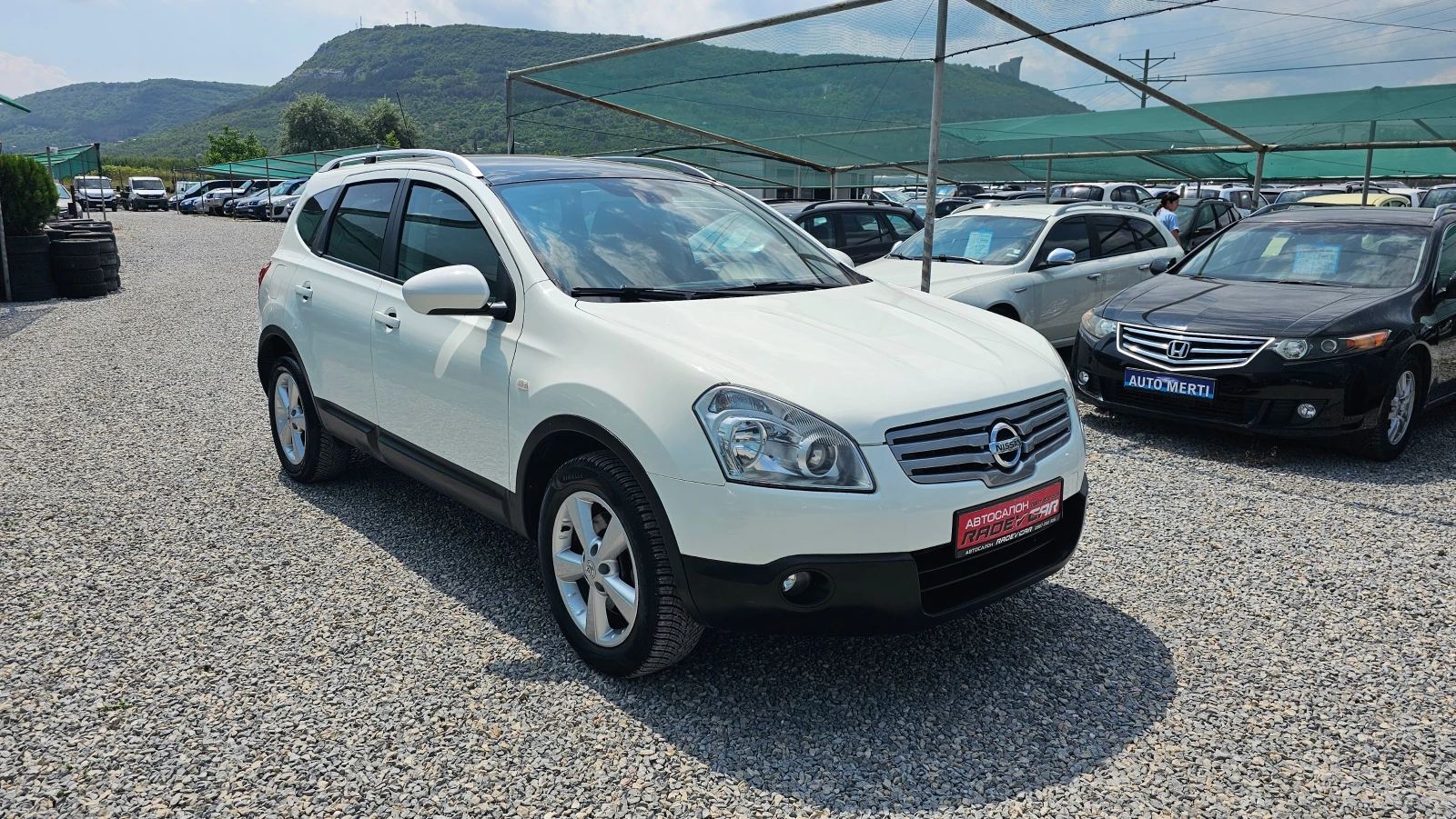 Nissan Qashqai 2.0DCI 6ск.7местен панорамен покрив - изображение 6