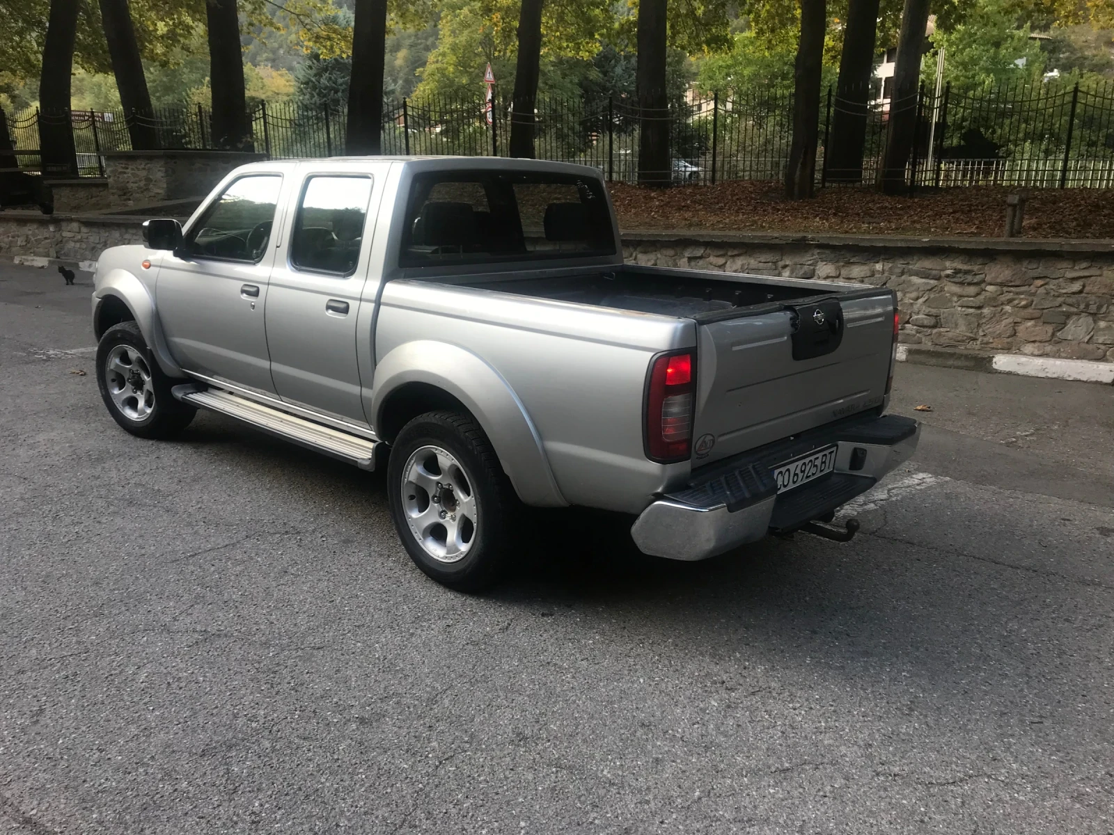 Nissan Navara 2.7 125 коня - изображение 2