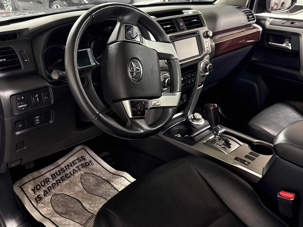 Toyota 4runner SR5  CARFAX - изображение 5