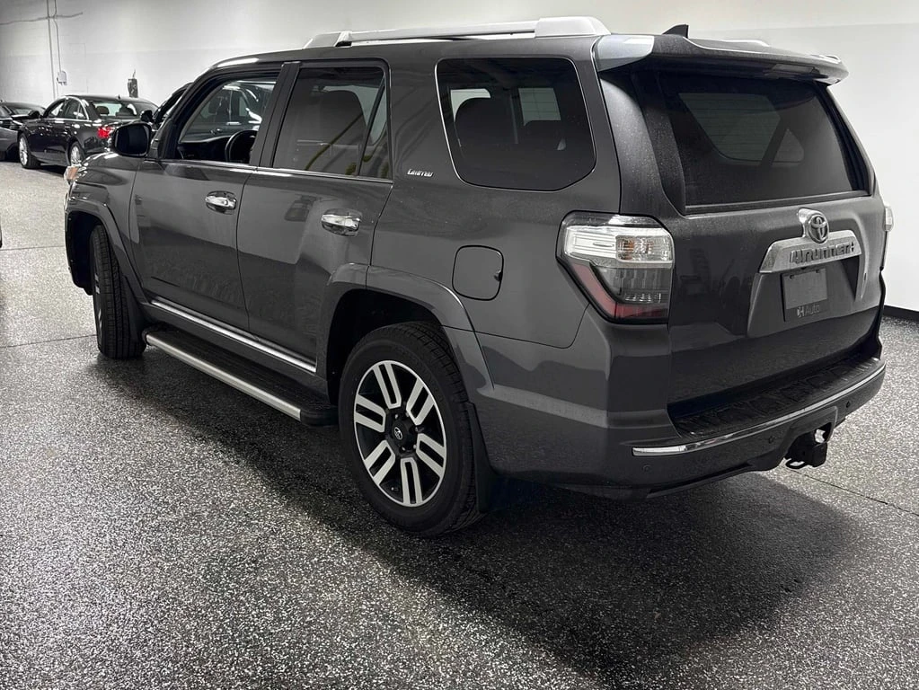 Toyota 4runner SR5  CARFAX - изображение 2