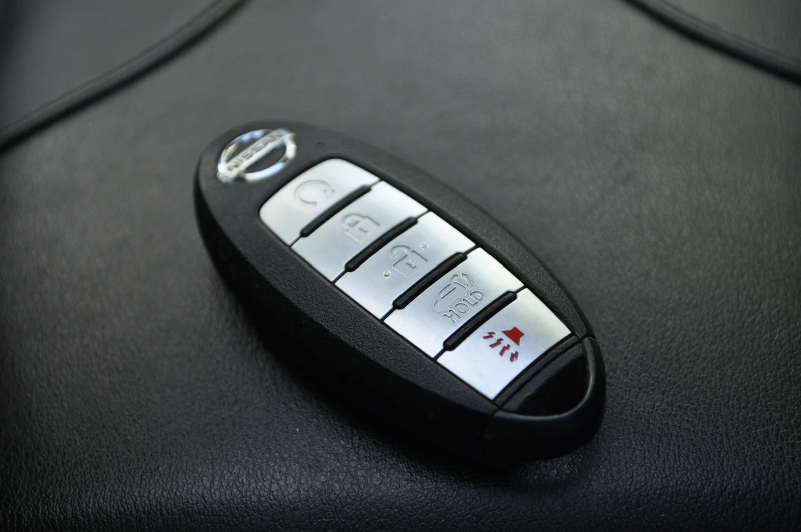 Nissan Rogue SL 2.5 4X4 FULL EXTR, снимка 13 - Автомобили и джипове - 53700021