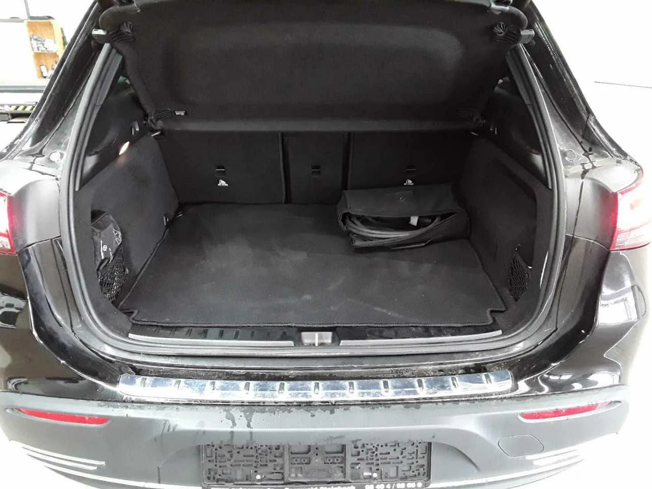 Mercedes-Benz EQA 250/PROGRESSIVE/190HP/CAM/NAVI/LED/CPLAY/932g, снимка 14 - Автомобили и джипове - 53871601