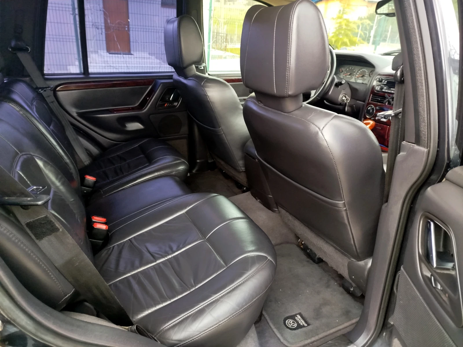 Jeep Grand cherokee, снимка 10 - Автомобили и джипове - 53922548