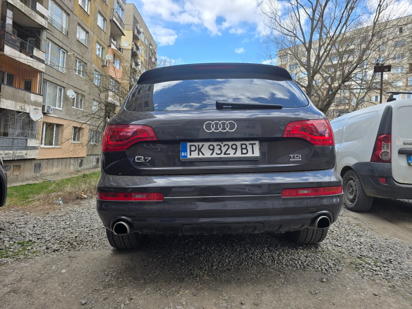 Audi Q7 Троен еслайн, снимка 14 - Автомобили и джипове - 53986502