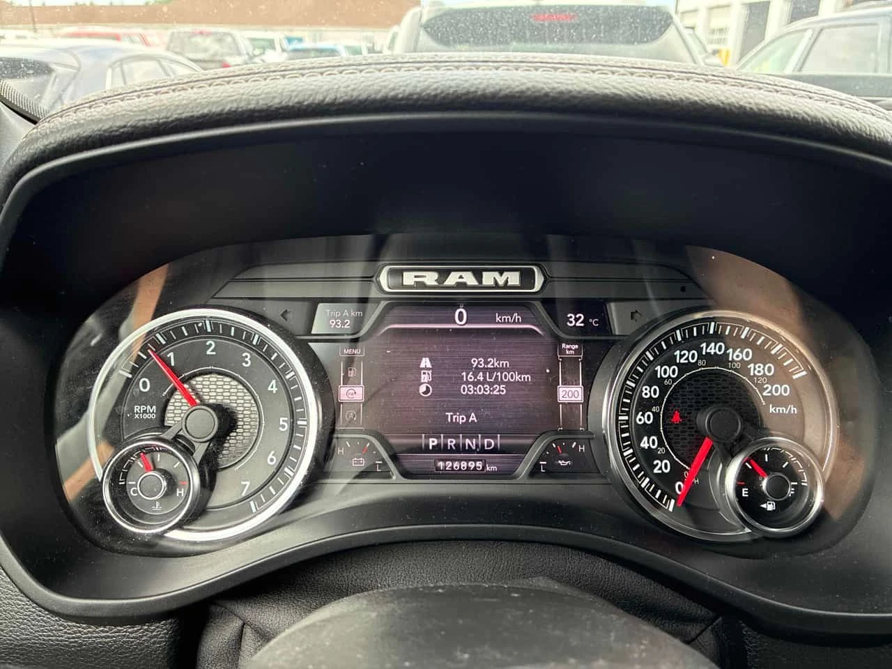 Dodge RAM 1500 * Laramie * АВТОКРЕДИТ БЕЗ ПЪРВОНАЧАЛНА ВНОСКА* , снимка 8 - Автомобили и джипове - 55373857