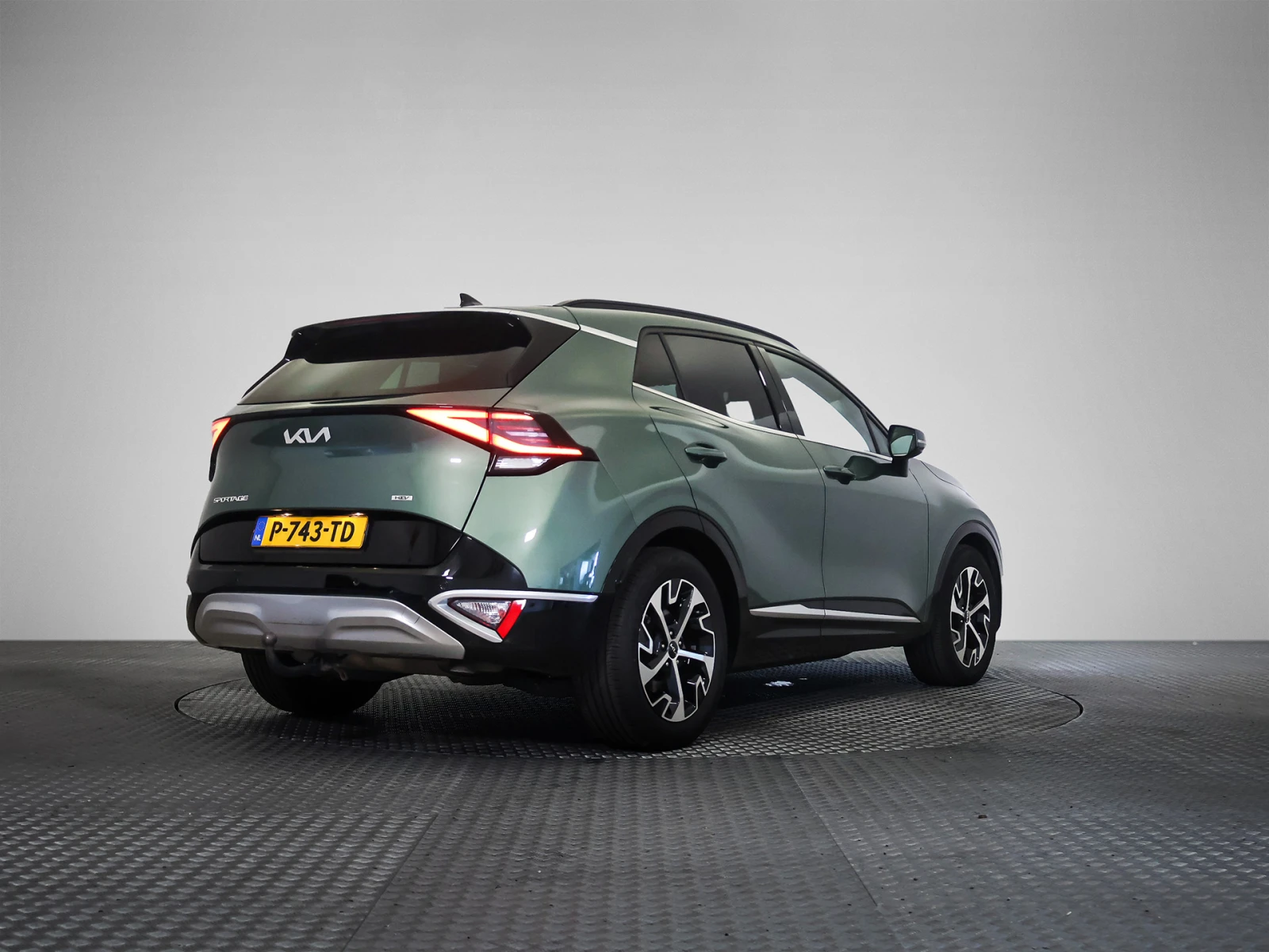 Kia Sportage 1.6 T-GDI DynamicPlusLine - Hybrid, снимка 3 - Автомобили и джипове - 55486750