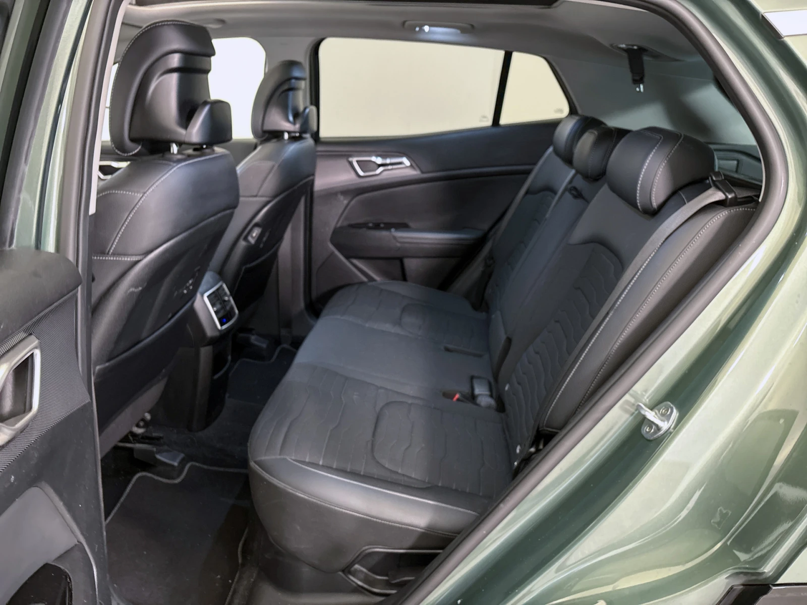 Kia Sportage 1.6 T-GDI DynamicPlusLine - Hybrid, снимка 10 - Автомобили и джипове - 55486750