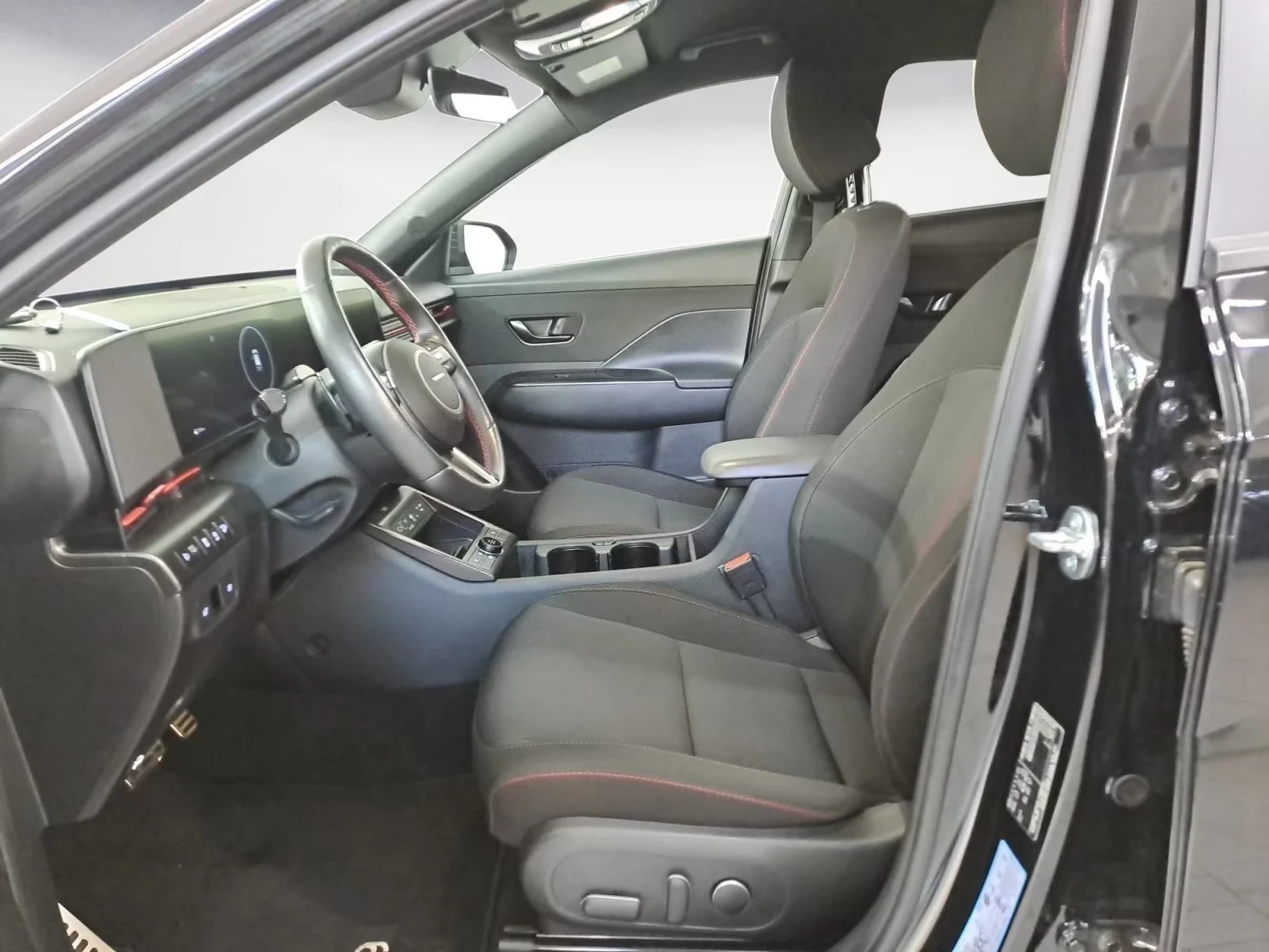 Hyundai Kona, снимка 7 - Автомобили и джипове - 55641278