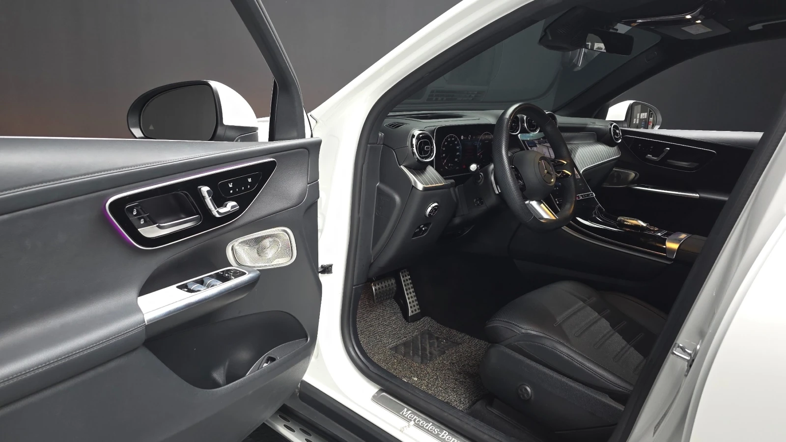 Mercedes-Benz GLC GLC300 4MATIC AMG Line | HUD | 360  камера, снимка 9 - Автомобили и джипове - 55664177