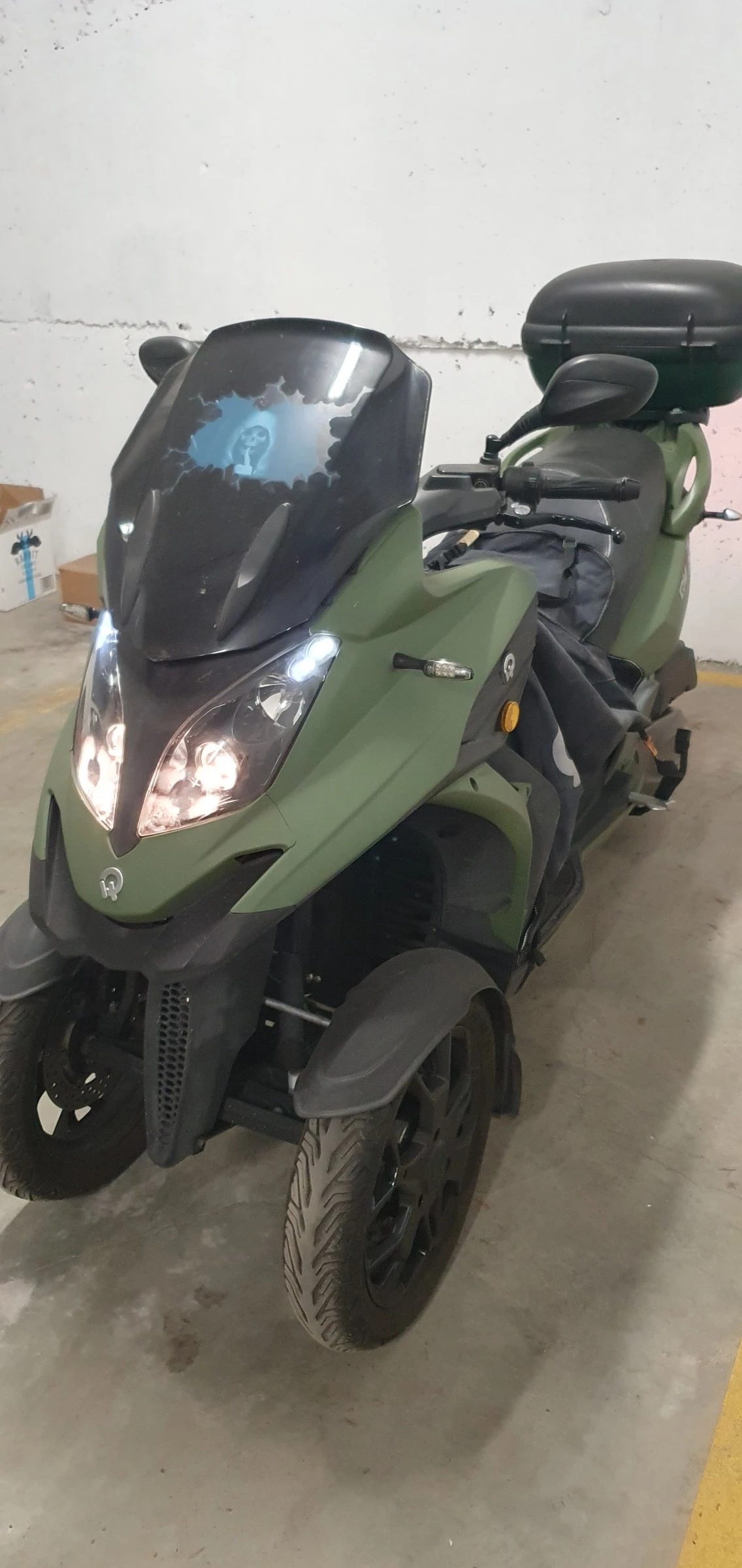 Quadro Quadro 1.6