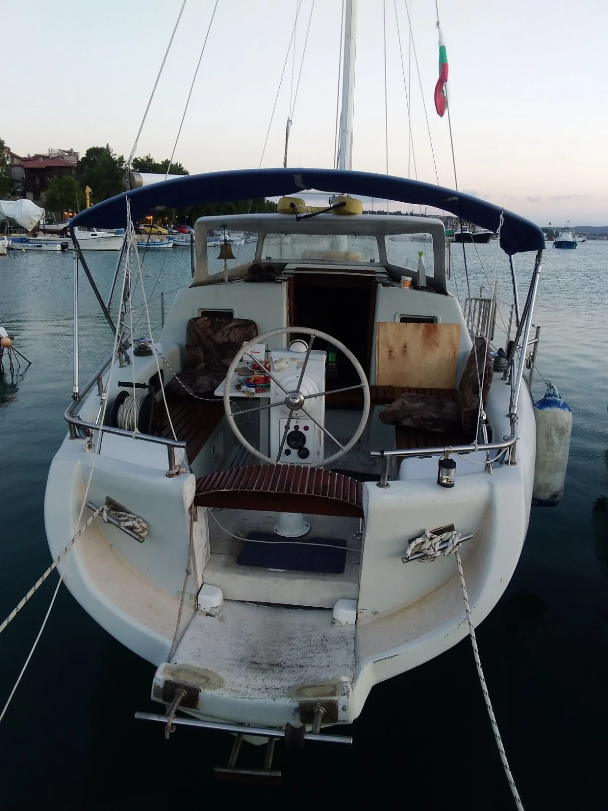 Ветроходна лодка Hanse  - изображение 4