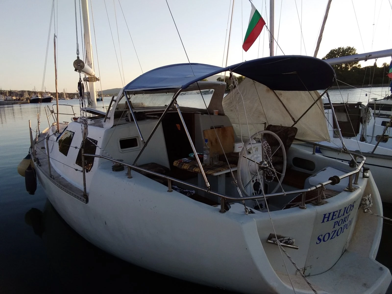Ветроходна лодка Hanse  - изображение 5