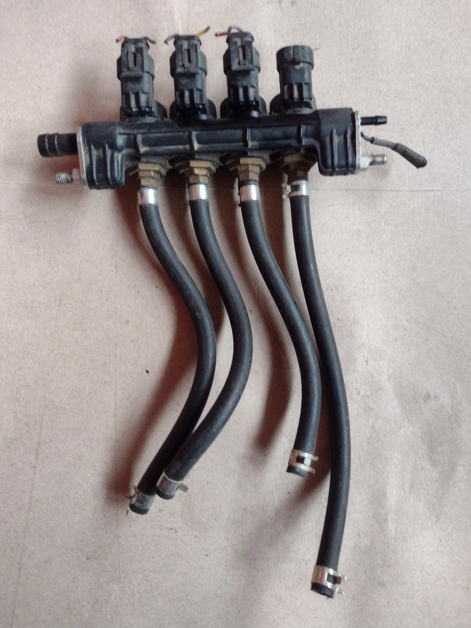 67R-010196  LPG   110R-000122 | Mobile.bg   2