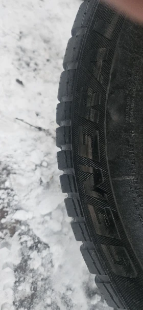 Гуми Зимни 185/65R14, снимка 3
