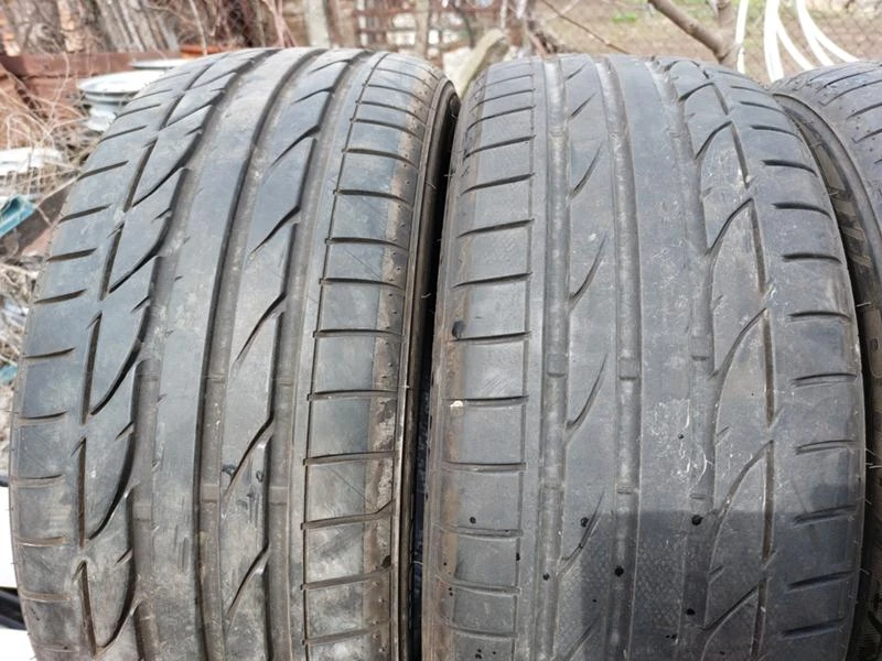 Гуми Летни 235/45R18, снимка 5 - Гуми и джанти - 36664552