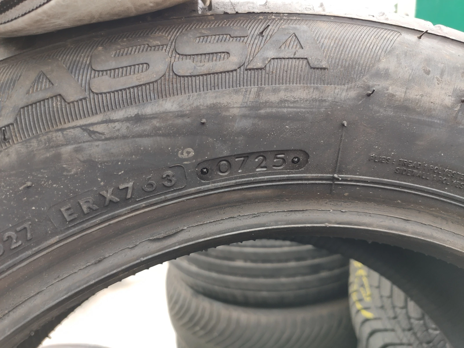 Гуми Летни 215/60R17, снимка 7 - Гуми и джанти - 55497135