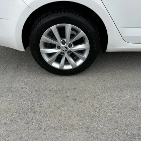 Skoda Octavia 1.6-TDI-172.000km-ORIGINAL-TOP-NEW-NAVI-LED, снимка 7