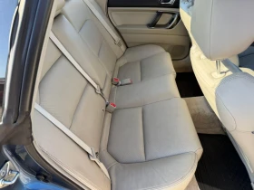 Subaru Legacy 3.0 H6 - СЕДАН, снимка 10