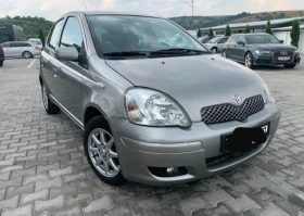 Toyota Yaris  - изображение 1