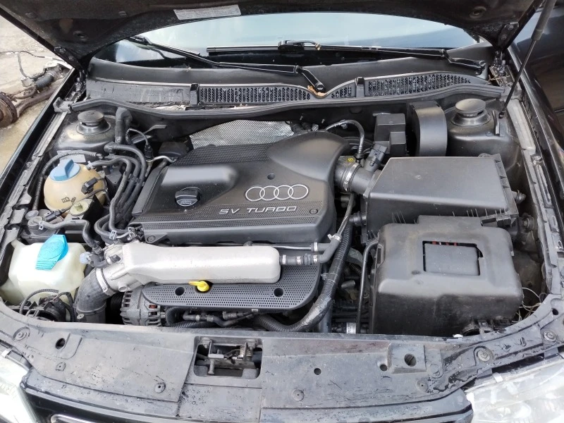 Audi A3 1.8t 4х4 , снимка 10 - Автомобили и джипове - 46668264