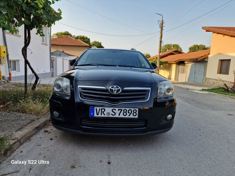 Toyota Avensis D-4D , снимка 8 - Автомобили и джипове - 47348404