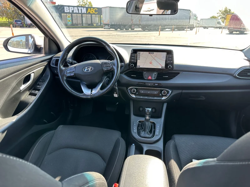 Hyundai I30, снимка 8 - Автомобили и джипове - 47712914