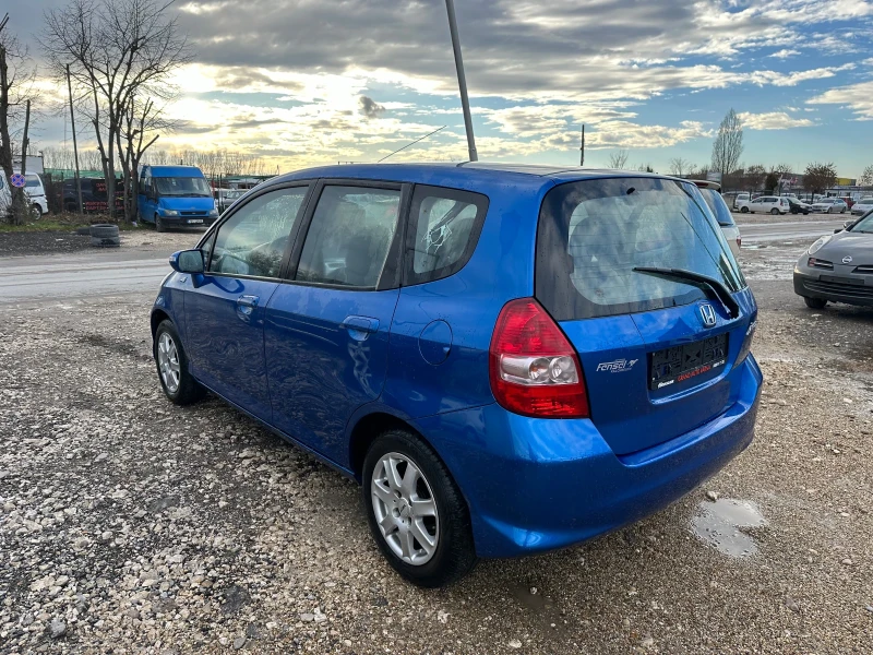 Honda Jazz 1.4 бензин, снимка 6 - Автомобили и джипове - 49109917