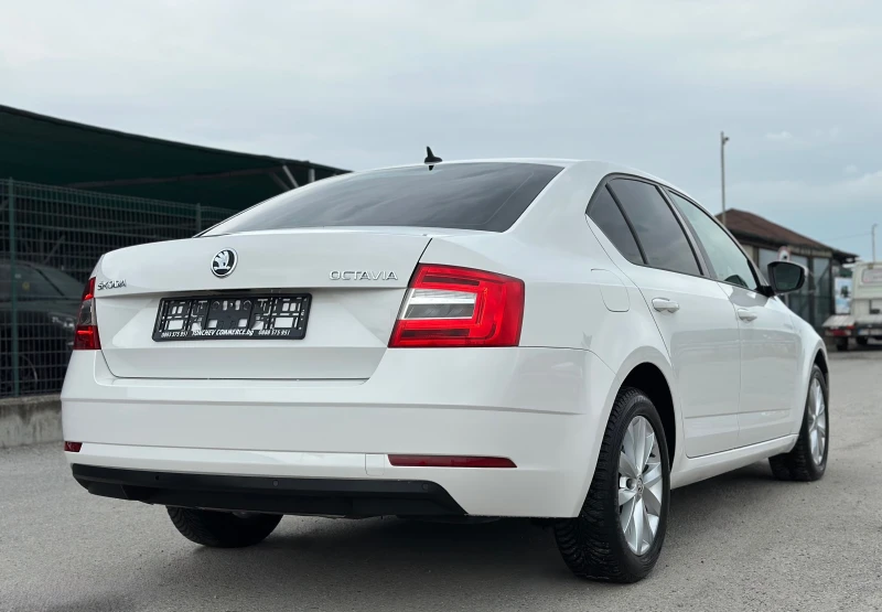 Skoda Octavia 1.6-TDI-172.000km-ORIGINAL-TOP-NEW-NAVI-LED, снимка 6 - Автомобили и джипове - 50471260