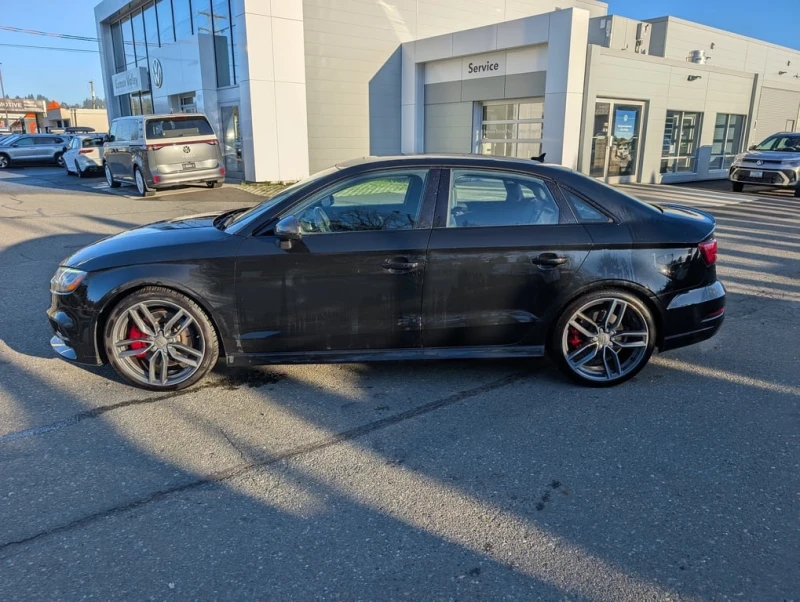 Audi S3 * Technik * CARFAX * БЕЗ ПЪРВОНАЧАЛНА ВНОСКА, снимка 2 - Автомобили и джипове - 53150609
