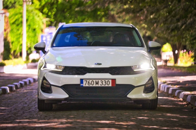 Kia K5 Топ цена! РЕГИСТРИРАНА 2.0 LPG  - 33998 лв. / 17382.90 € - 56612859 1