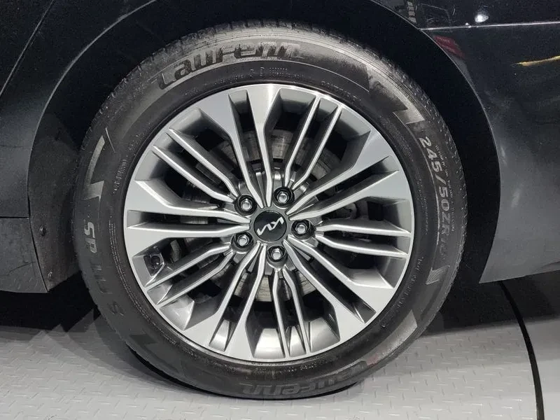 Kia K9 3.8 Gdi Awd Platinum, снимка 5 - Автомобили и джипове - 55740046