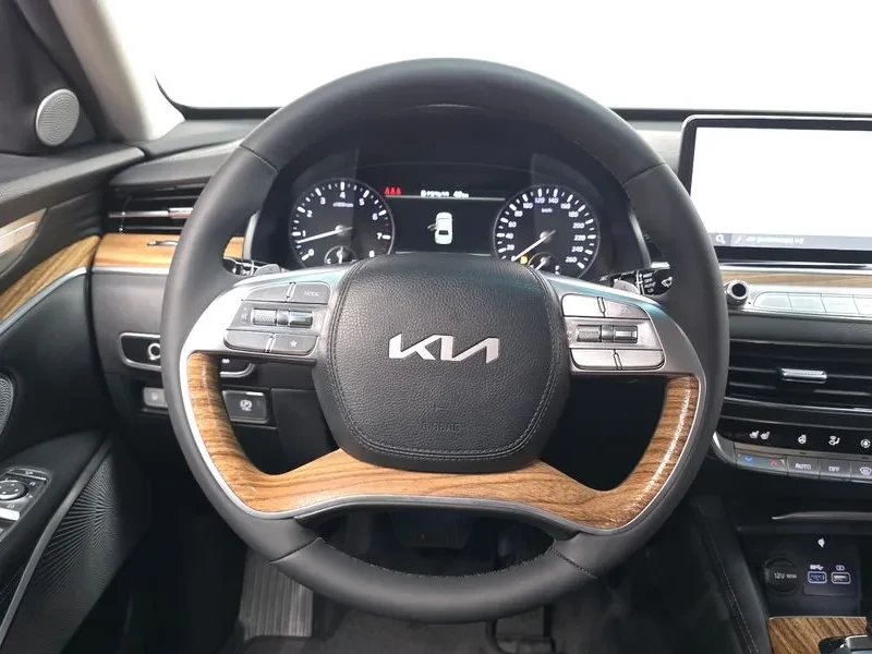 Kia K9 3.8 Gdi Awd Platinum, снимка 13 - Автомобили и джипове - 55740046