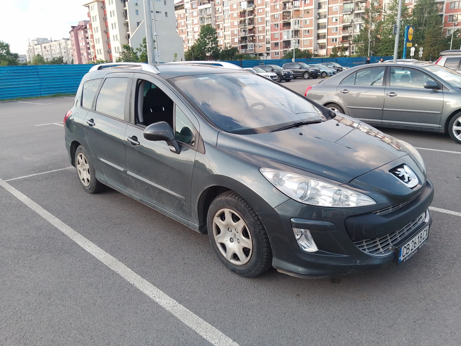 Peugeot 308 1.6 SW - изображение 2