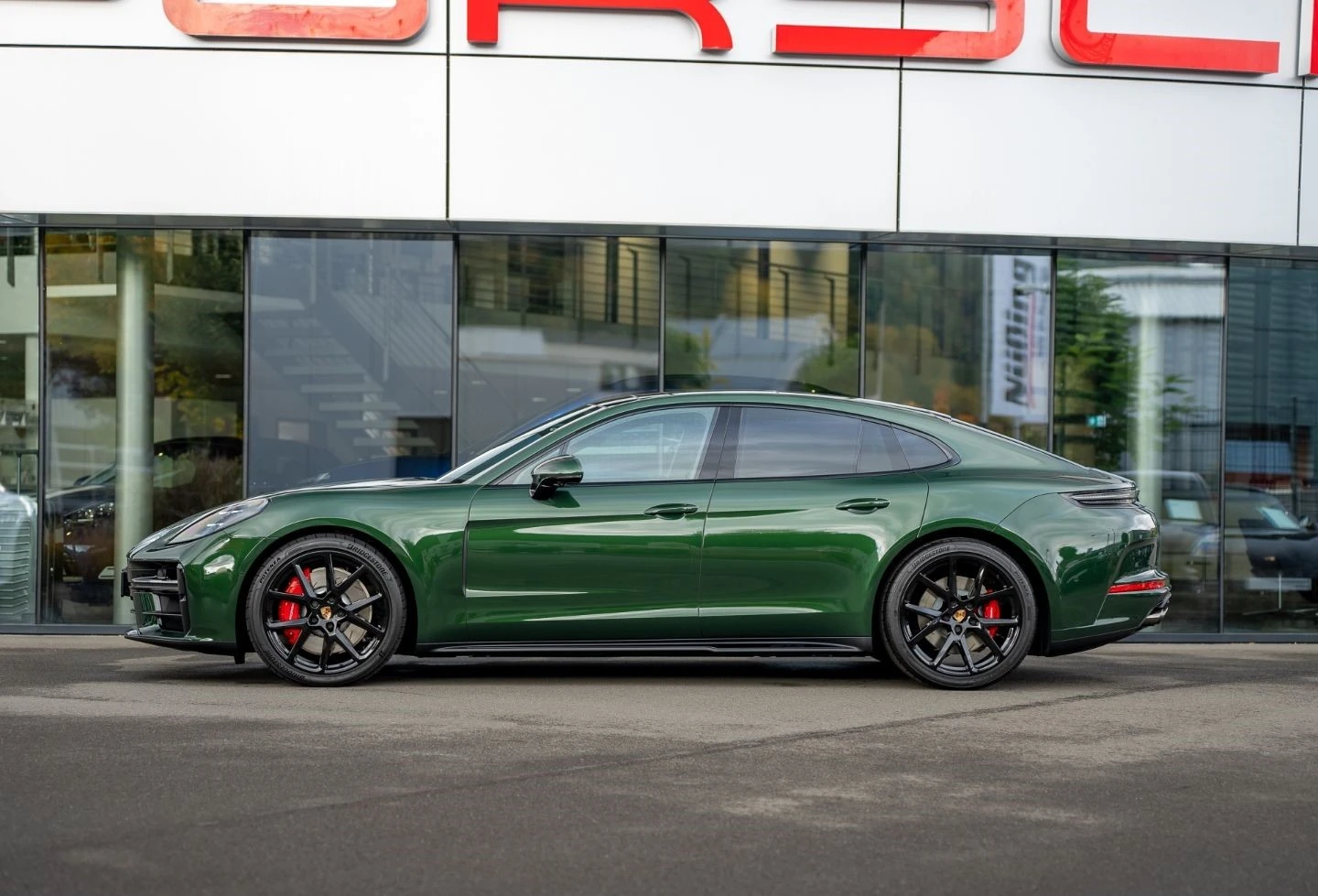 Porsche Panamera GTS/ FACELIFT/ SPORT DESIGN/ BOSE/ HEAD UP/ MATRIX - изображение 4